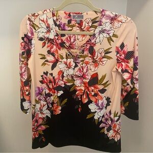 JM Petite Floral Top-